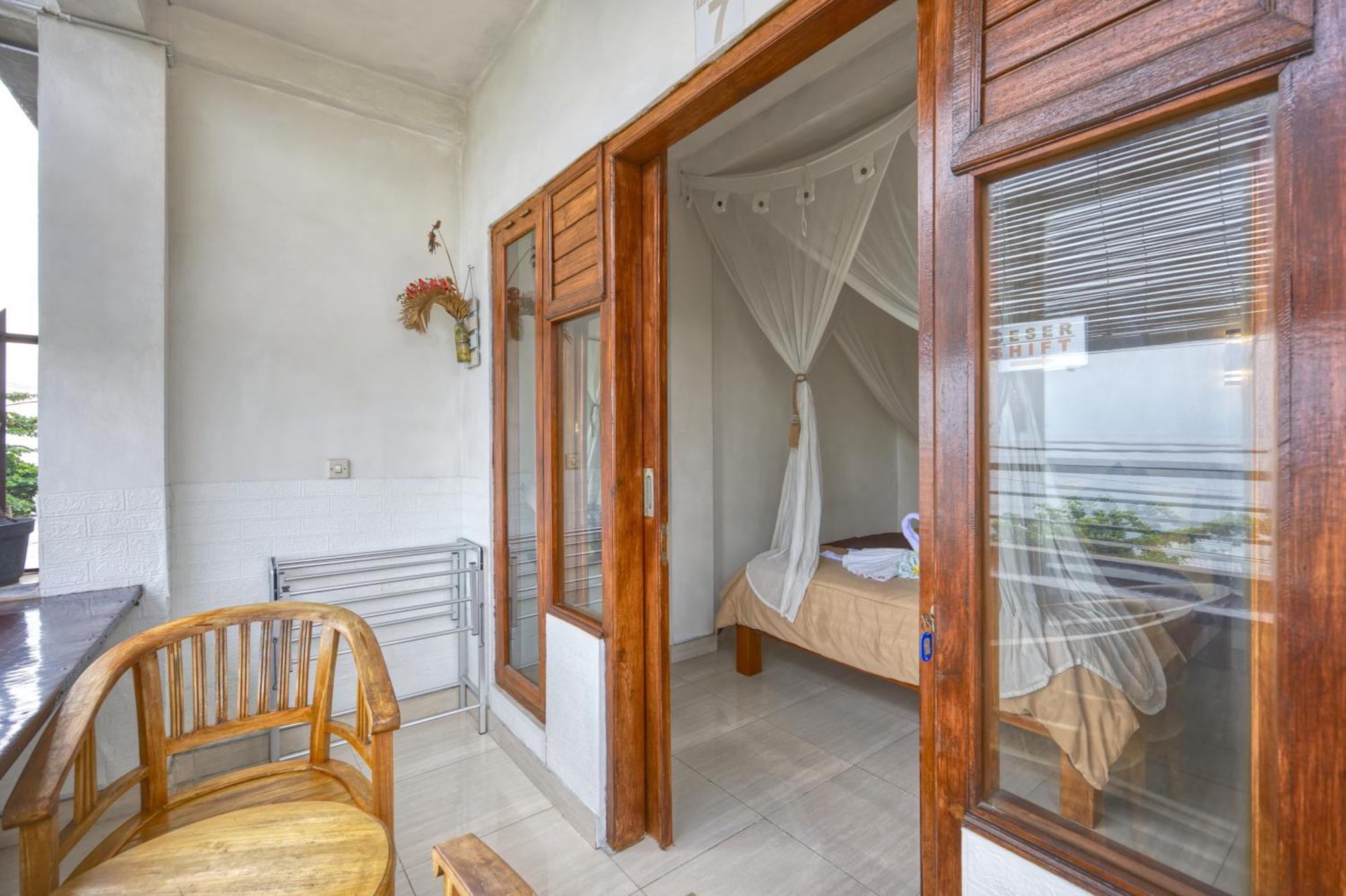 Bagus Cottage Batununggul Номер фото